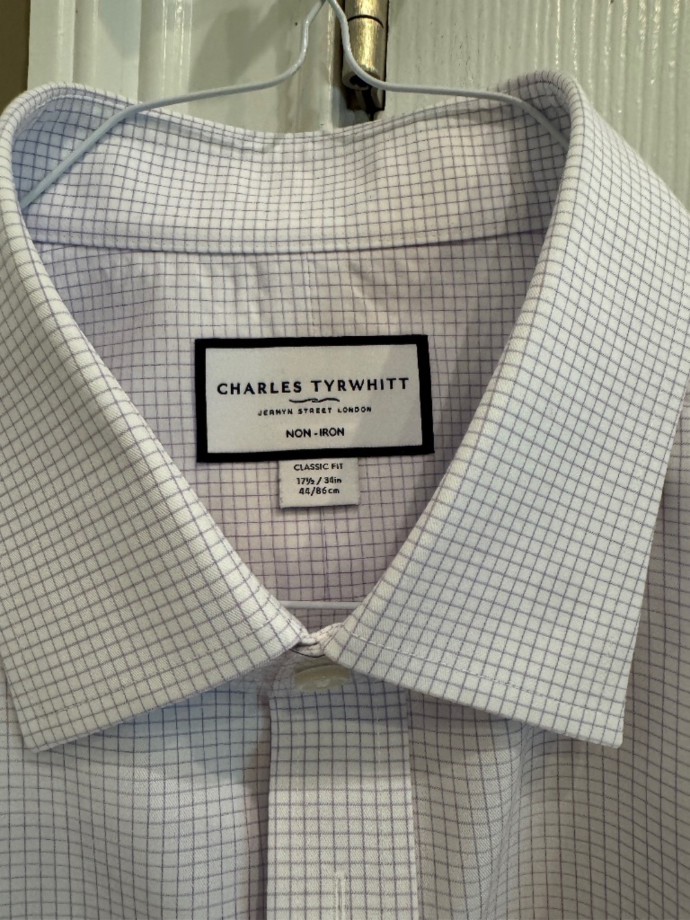 Charles Tyrwhitt shirt, 17.5 x 34, worn once, white with purple pattern